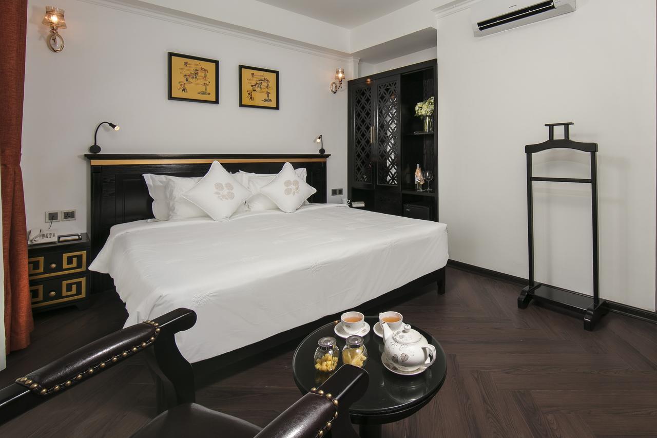 Hanoi Center Silk Premium Hotel & Spa & Travel Exterior photo