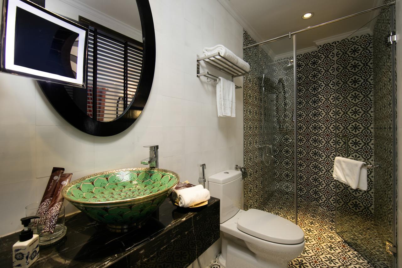 Hanoi Center Silk Premium Hotel & Spa & Travel Exterior photo